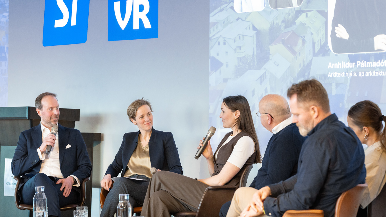 Si Vr Fundur Um Husnaedismal Grand A 13