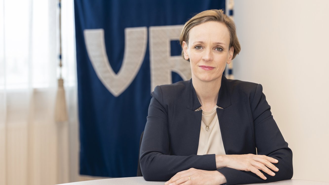 1 Merkja Mynd Ragnar Visage